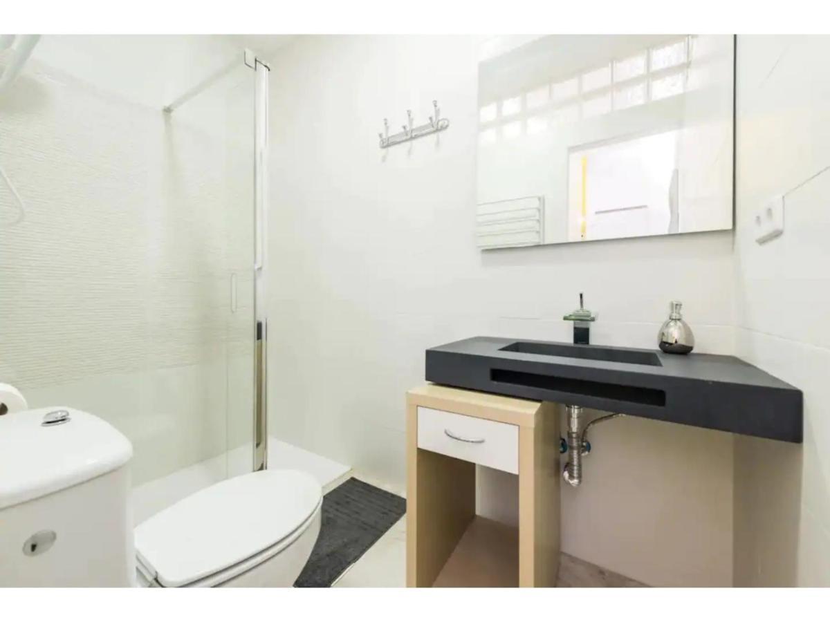 דירות Little Cozy Loft Madrid Free Street Parking Wifi Barbadillo Bis מראה חיצוני תמונה
